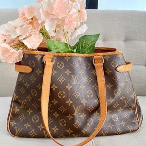 Authentic Louis Vuitton Shoulder Bag